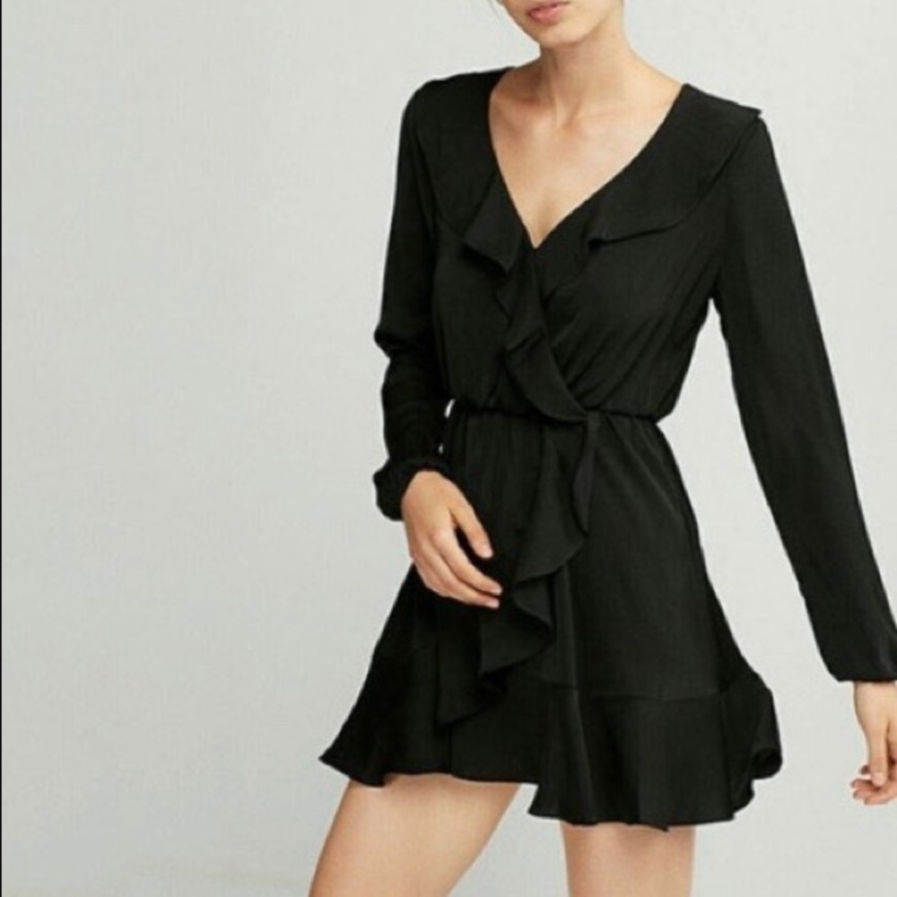 EXPRESS RUFFLE DRESS.